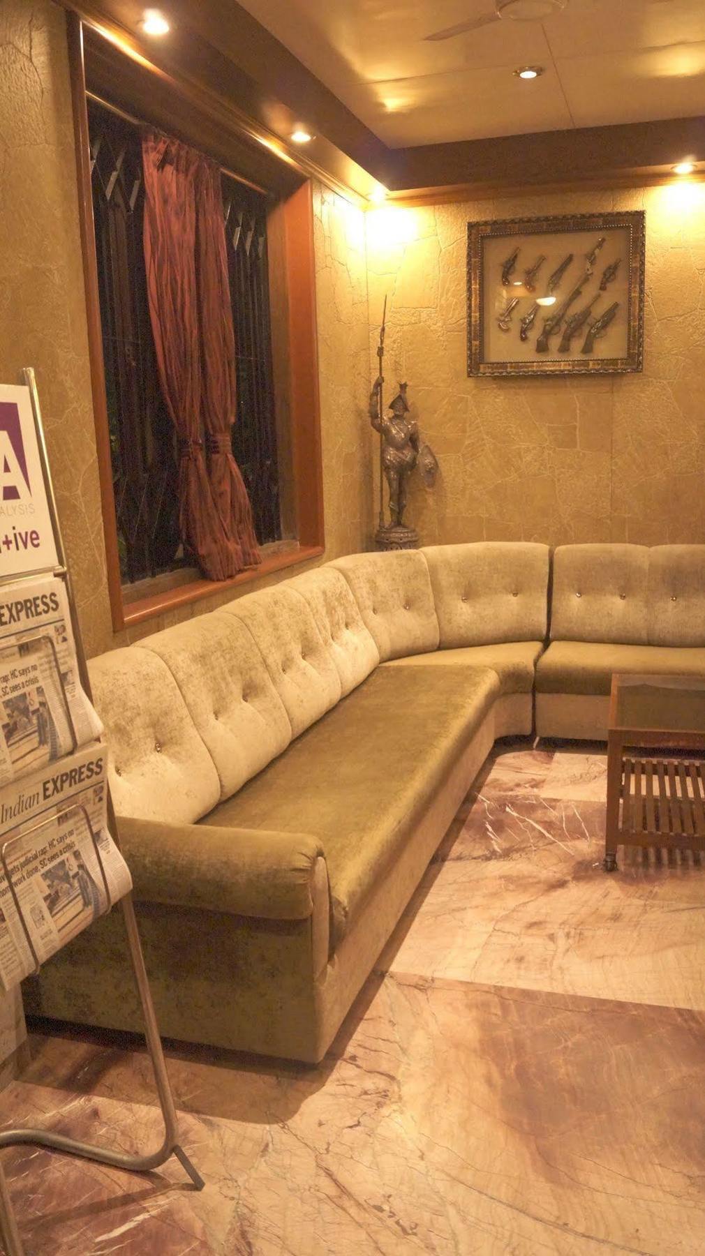 Hotel Shivam Πούνε Εξωτερικό φωτογραφία