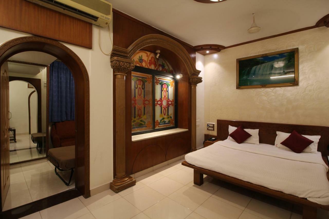 Hotel Shivam Πούνε Εξωτερικό φωτογραφία